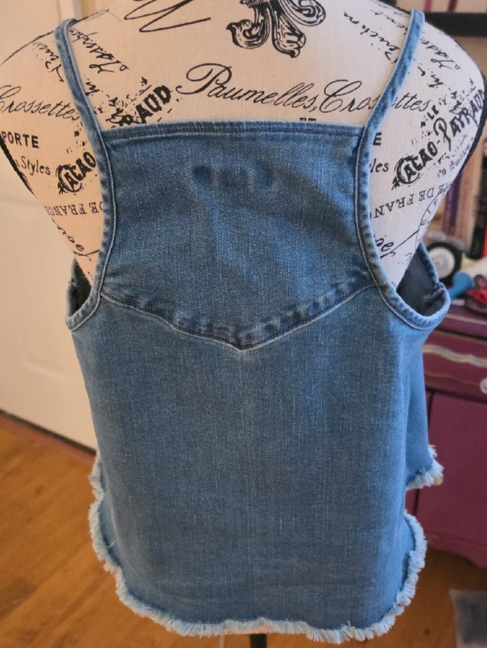Mossimo Supply Co. Denim-Blue V-Neck Frayed Hem Camisole - Picture 3 of 5